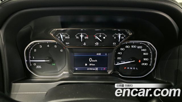 GMC Sierra 2021 — photo 7