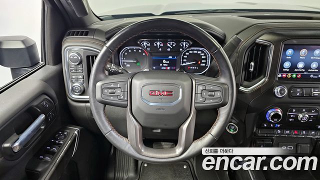 GMC Sierra 2021 — photo 12