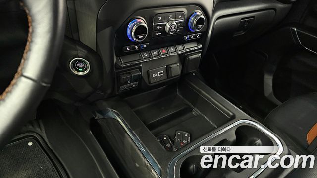 GMC Sierra 2021 — photo 16