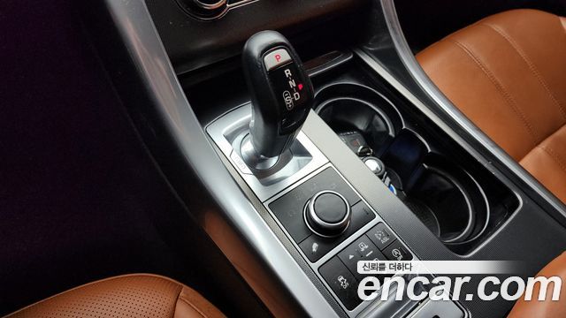 Land Rover Range Rover Sport 2015 — photo 9