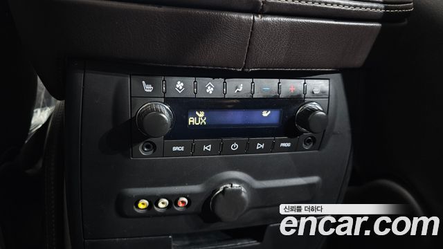 Cadillac Escalade 2013 — photo 17