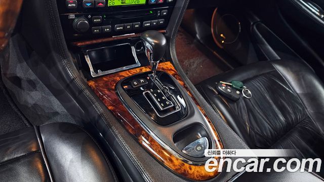 Jaguar Daimler 2006 — photo 9
