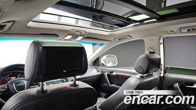 Audi Q7 2007 — photo 17