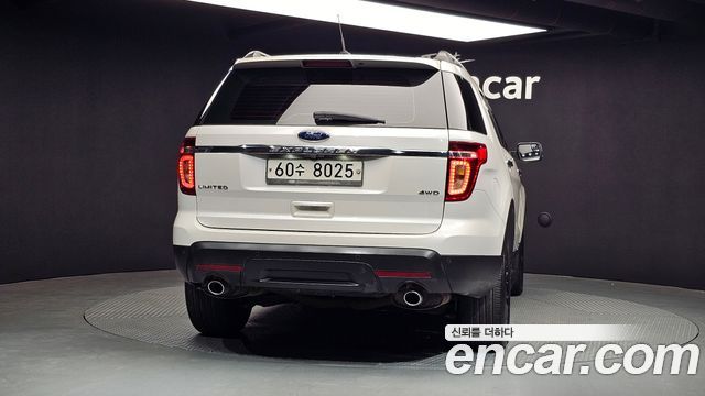 Ford Explorer 2013 — photo 4