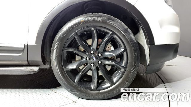 Ford Explorer 2013 — photo 5