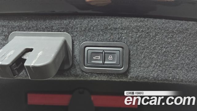 Audi A6 2017 — photo 20