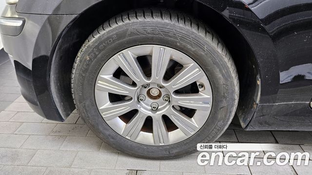 Hyundai Equus 2010 — photo 5