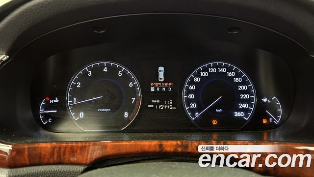 Hyundai Equus 2010 — photo 8