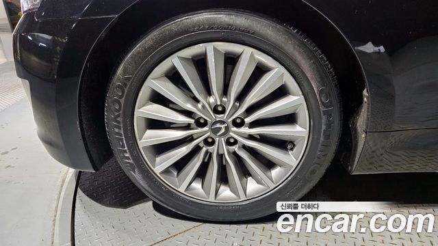 Hyundai Equus 2013 — photo 5