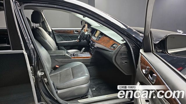 Hyundai Equus 2013 — photo 11