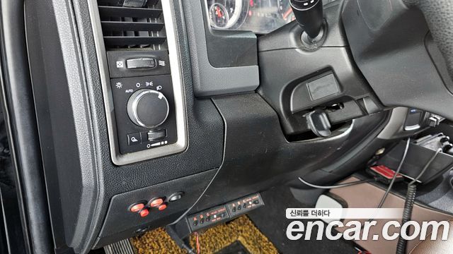 Dodge Ram Pick Up 2014 — photo 18