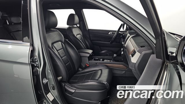 KG Mobility Rexton 2018 — photo 10
