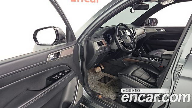 KG Mobility Rexton 2018 — photo 11