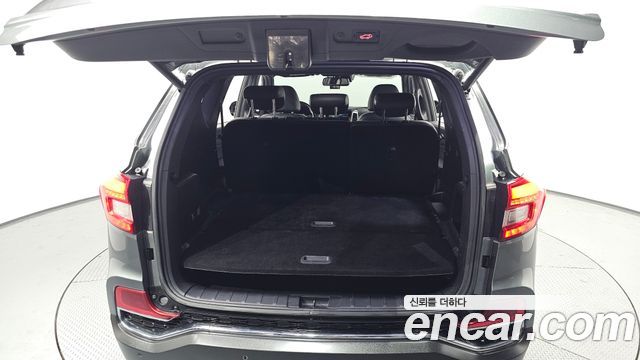 KG Mobility Rexton 2018 — photo 20