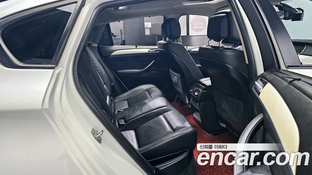 BMW X6 2014 — photo 12