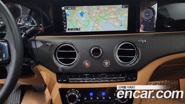 Rolls-Royce Ghost 2021 — photo 14