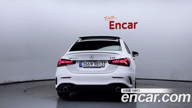 Mercedes-Benz A-Class 2020 — photo 4
