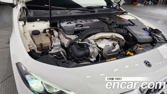 Mercedes-Benz A-Class 2020 — photo 6