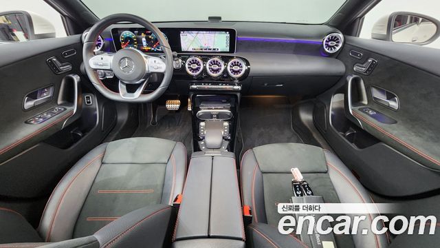 Mercedes-Benz A-Class 2020 — photo 7