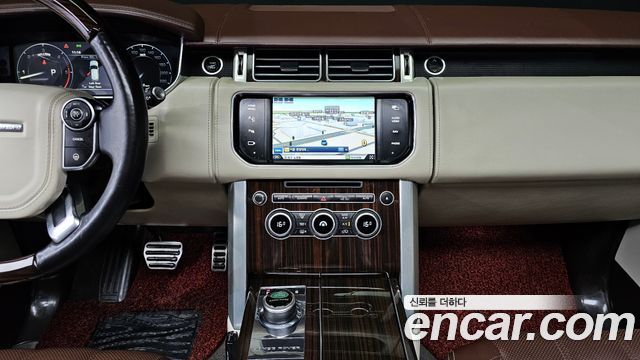 Land Rover Range Rover 2015 — photo 16