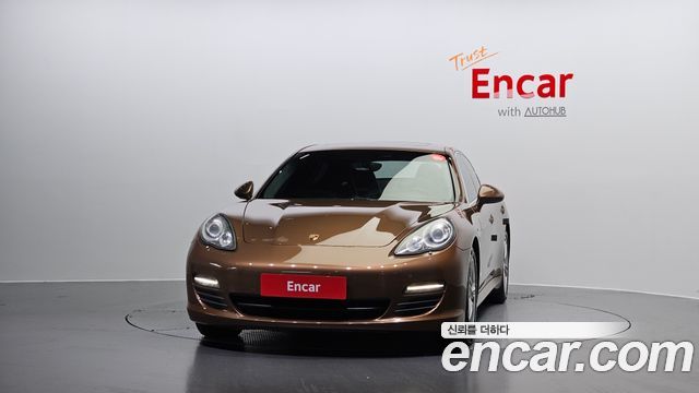 Porsche Panamera 2010 — photo 3