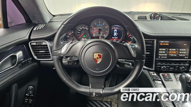 Porsche Panamera 2010 — photo 13