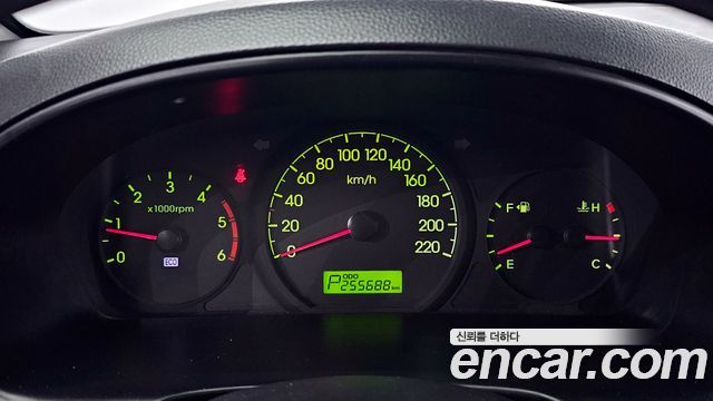 Hyundai Starex 2013 — photo 8