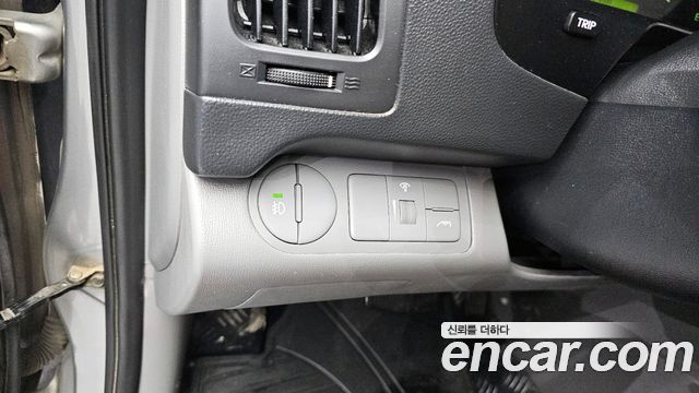 Hyundai Starex 2013 — photo 17