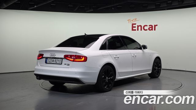 Audi A4 2015 — photo 2
