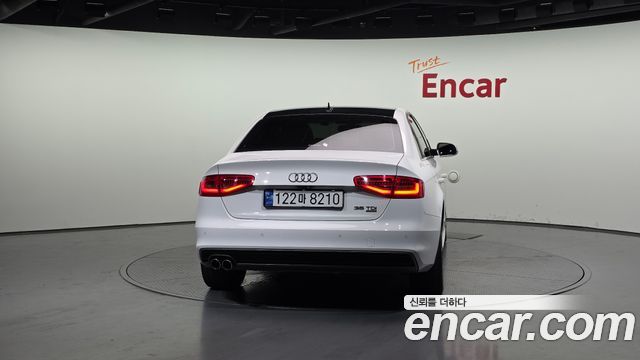 Audi A4 2015 — photo 4