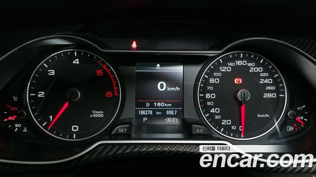 Audi A4 2015 — photo 8