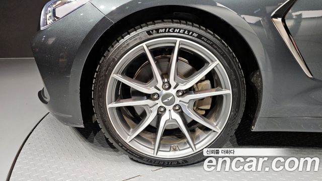 Genesis G70 2018 — photo 5