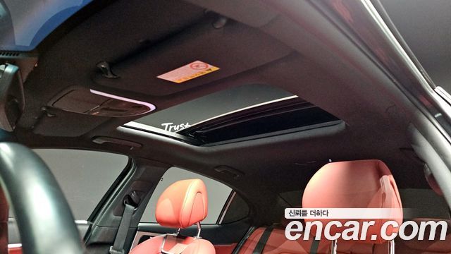 Genesis G70 2018 — photo 25