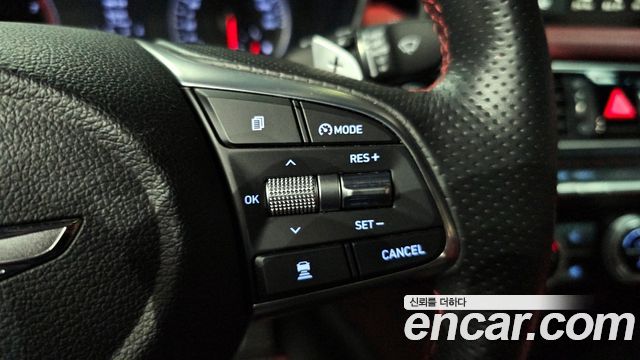 Genesis G70 2018 — photo 30