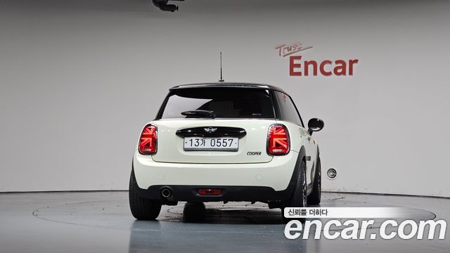 Mini Cooper 2016 — photo 4