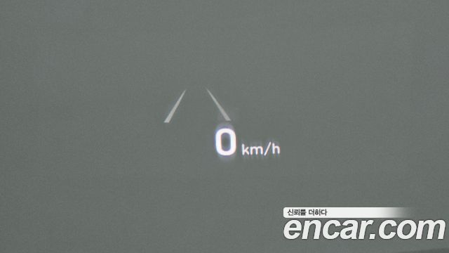 Genesis EQ900 2016 — photo 15