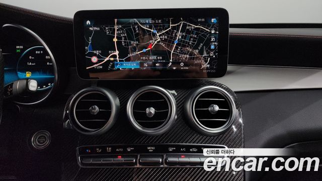 Mercedes-Benz GLC-Class 2021 — photo 14
