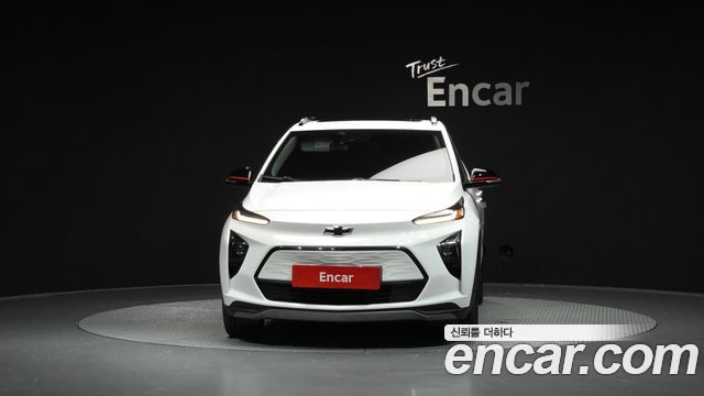 Chevrolet Korea 볼트 EUV 2023 — photo 3