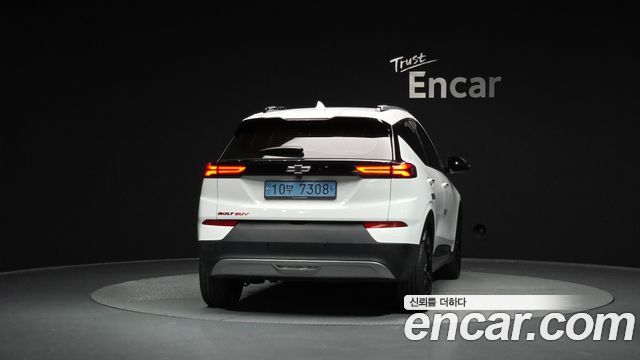 Chevrolet Korea 볼트 EUV 2023 — photo 4