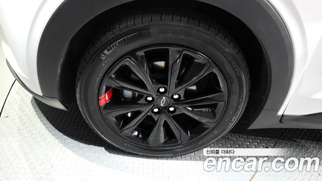 Chevrolet Korea 볼트 EUV 2023 — photo 5