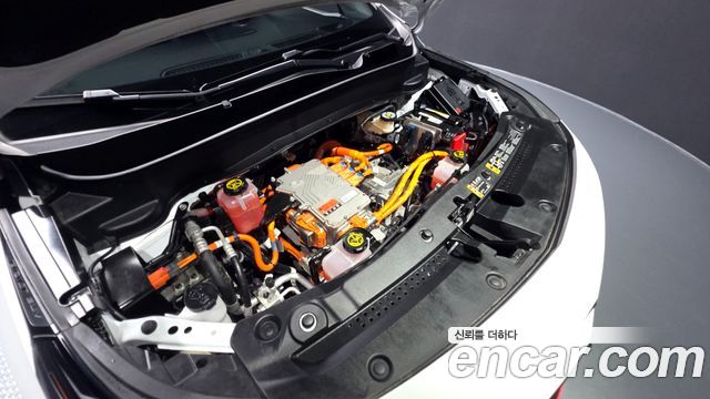 Chevrolet Korea 볼트 EUV 2023 — photo 6
