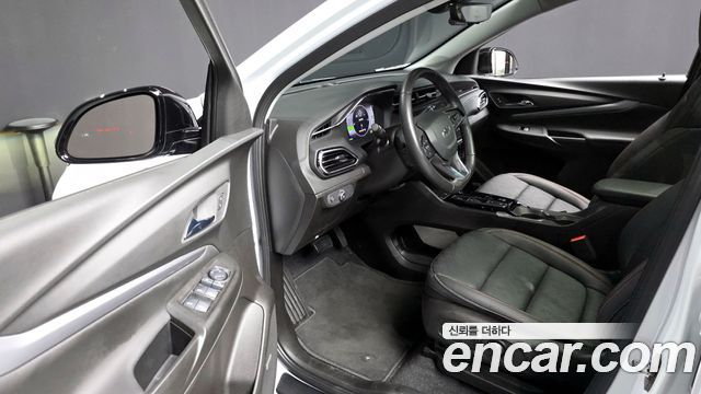 Chevrolet Korea 볼트 EUV 2023 — photo 10