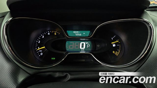 Renault Korea QM3 2015 — photo 8