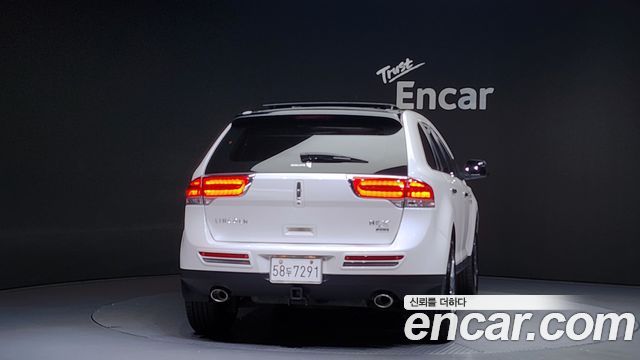 Lincoln MKX 2013 — photo 4