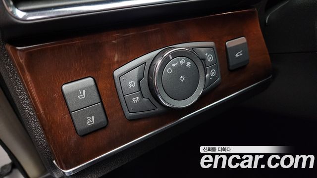 Lincoln MKX 2013 — photo 18