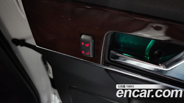 Lincoln MKX 2013 — photo 19
