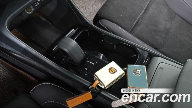 Volvo XC40 2022 — photo 9