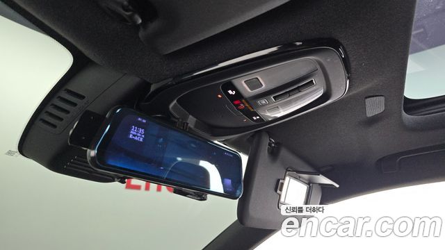 Volvo XC40 2022 — photo 17