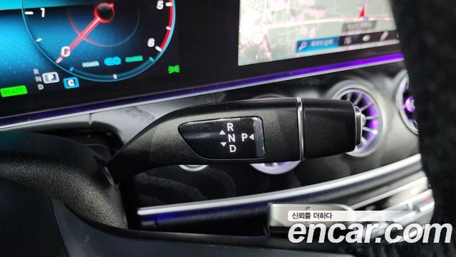 Mercedes-Benz CLS-Class 2022 — photo 9