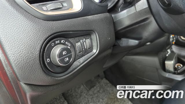 Jeep Renegade 2017 — photo 15